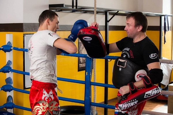 Купить занятие тайским боксом в Казани. Сервис Ultra Подарки. Хотите взять уроки Муай Тай в клубе тайского бокса? Купите сертификат на занятие тайским боксом в Казани. Сервис UltraPodarki.ru 8 800 505 95 30. Занятия тайским боксом, тайский бокс индивидуальные занятия, занятия тайским боксом в Казани, тайский бокс цена, тайский бокс тренировка, тайский бокс клуб, тайский бокс клуб в Казани, муай тай, уроки муай тай, сертификат на тайский бокс, Муай Тай Казань, Тайский бокс Казань, купить тайский бокс, купить муай тай, купить Тайский бокс Казань