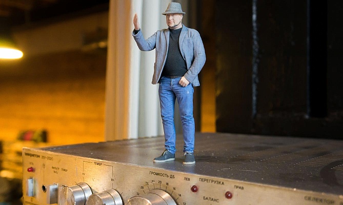 Создание 3D фигурок в городе Казань. Ultra Подарки. Создание 3D фигурок в городе Казань. Мини копия человека с помощью 3D печати на специальном принтере. Сервис: UltraPodarki.ru 8 800 505 95 30. 3D фигурки в Казани, 3D печать, 3D фото Казань, 3D сканирование, 3D печать фигурки Казань,3D фигурка Казань, 3D Казань