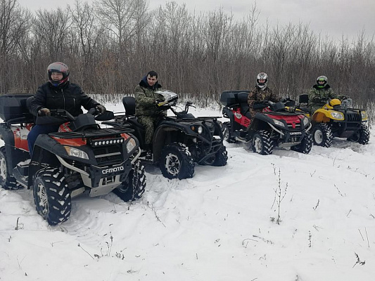 Катание на квадроциклах в Казани. Сервис Ultra Подарки. Подарочный сертификат на катание на квадроциклах в Казани. Закажите катание на квадроциклах недорого и наслаждайтесь активным отдыхом с друзьями. Выбирайте живописные маршруты для езды на квадроциклах. Сервис UltraPodarki.ru 8800-505-9530. Катание на квадроциклах, Прокат квадроциклов, езда на квадроцикле, прокат квадроциклов Казань, катание на квадроциклах Казань, Катание на квадроциклах зимой, Катание на квадроциклах летом, Сертификат на катание на квадроциклах 

