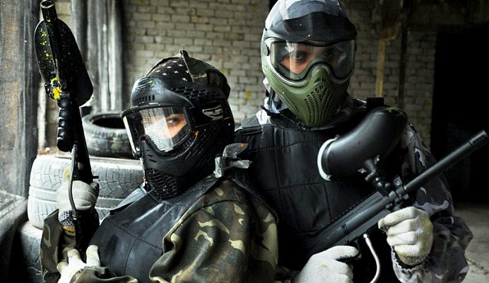 Игра в пейнтбол в Казани. Ultra Подарки. Купить пейнтбол в Казани. Стрельба из пневматической винтовки в пейнтбольном клубе, игра в пейнтбол - цены. Сервис UltraPodarki.ru 8 800 505 95 30. Пейнтбол, пейнтбол Казань, игра в пейнтбол, игра в пейнтбол Казань, купить пейнтбол, купить пейнтбол Казань, пейнтбольный клуб, пейнтбольный клуб Казань, пейнтбольный маркер, пейнтбольный маркер Казань