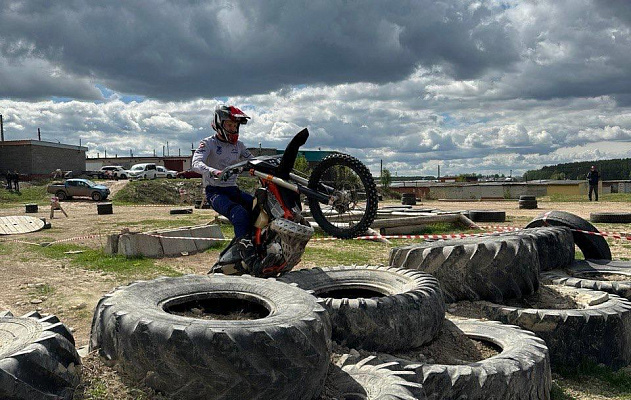 Катание на мотоцикле в Казани. ULTRA ПОДАРКИ. Купить катание на мотоцикле в Казани. Попробовав езду на мотоциклах, вы получите порцию адреналина и невероятные эмоции. Сервис: UltraPodarki.ru 8 800 505 95 30.. Катание на мотоцикле в Казани, прокат мотоциклов Казань, катание на мотоциклах, прокат мотоцикла, езда на мотоцикле Казань, езда на мотоцикле, мотопрогулка Казань, мотопрогулка