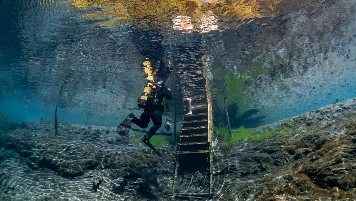 Дайвинг в Казани глубокое погружение с аквалангом. Ultra Подарки. Дайвинг. Купить дайвинг в Казани, обучение глубокому погружению, арендовать акваланг и подводное снаряжение. UltraPodarki.ru 8 800 505 95 30. дайвинг погружение Казань, подводное плавание Казань, дайвинг клуб Казань, подарочные сертификаты, глубокое погружение, погружение с аквалангом Казань, дайвинг центр Казань, купить дайвинг Казань