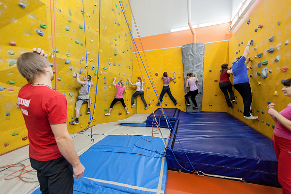 Занятия скалолазанием в Казани. Ultra Подарки
. Купить занятия по скалолазанию в Казани. Скалодром укрепляет тело и создаёт положительные эмоции. Сервис UltraPodarki.ru 8 (800) 505 95 30
. Скалолазание Казань, скалолазание, скалодром Казань, скалодром, скалолазание школа Казань, скалолазание школа, купить скалолазание Казань, купить скалолазание, занятия скалолазание Казань, занятия скалолазание, уроки скалолазания Казань, уроки скалолазания